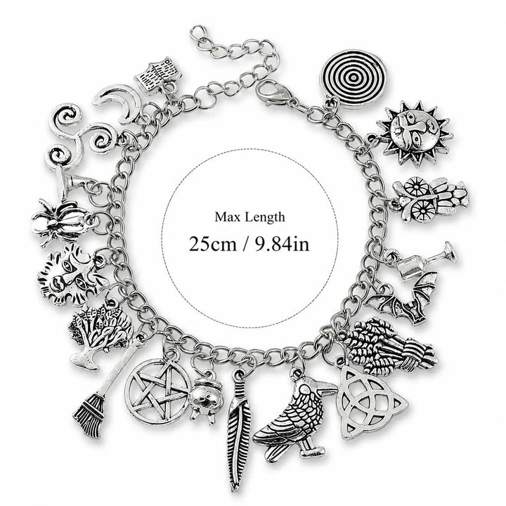 Incantevole Bracciale Vintage in Stile Stregonesco con Ciondoli